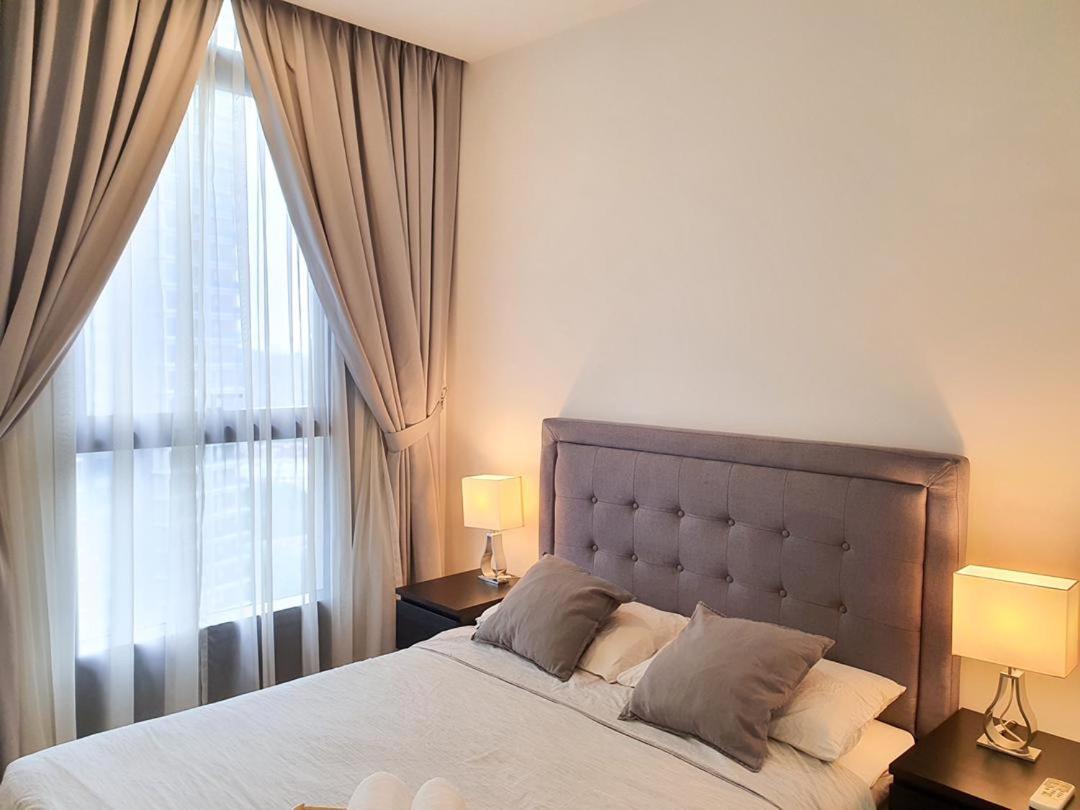 Arcoris Mont Kiara Apartment *