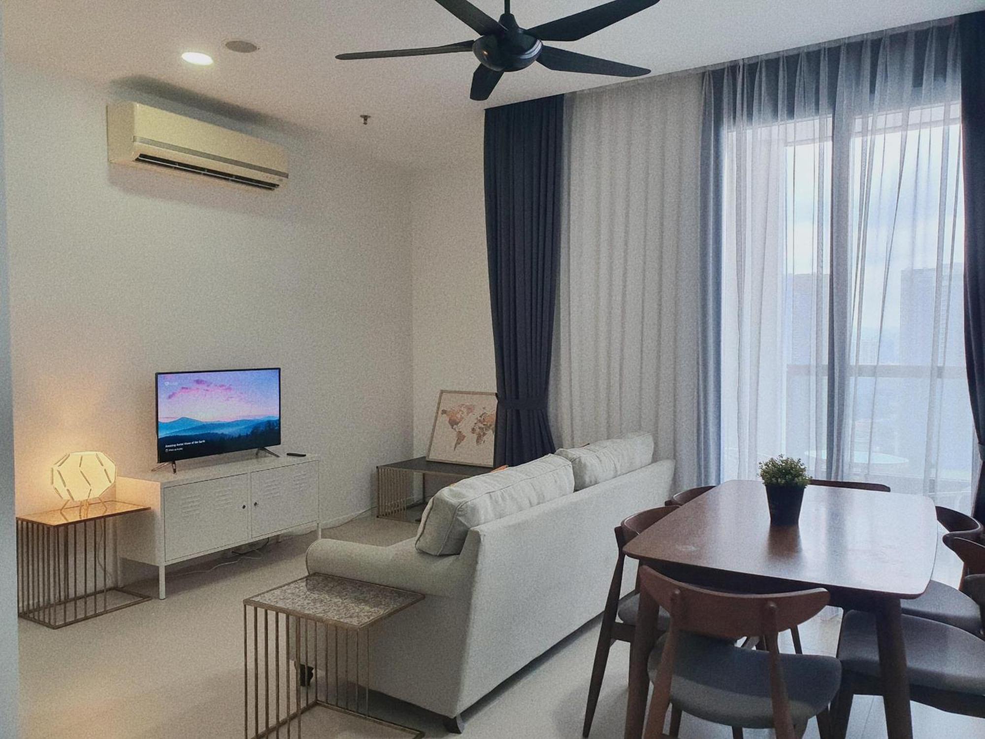 Arcoris Mont Kiara Apartment Kuala Lumpur